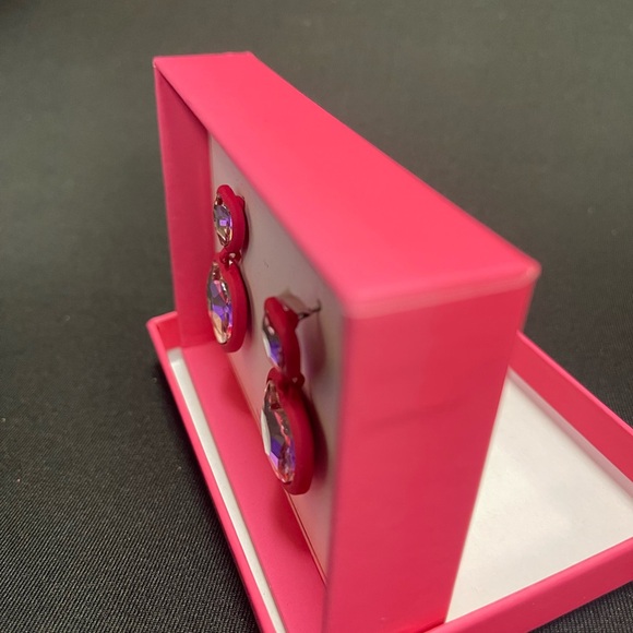 Pink Heart Earrings NIB - Picture 3 of 3